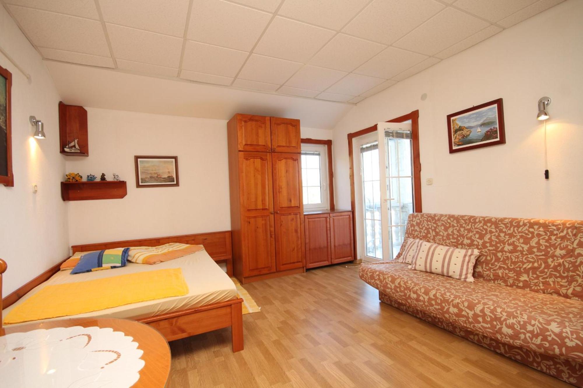 Apartments With A Parking Space Preko, Ugljan - 8224 الغرفة الصورة
